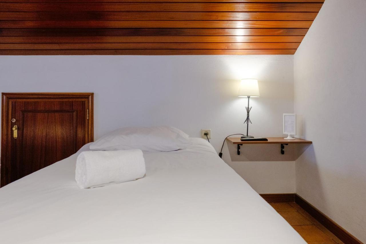 Classico Guesthouse Vila Nova de Gaia Extérieur photo